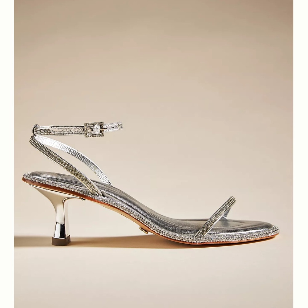 Women’s VICENZA Rhinstone silver kitten heels- Size US 7 - Picture 3 of 8